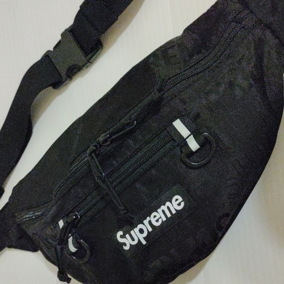 Supreme Waist Pack SS19 limited edition - Picture 2 of 13